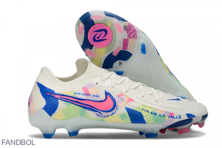 Бутсы Nike Phantom Luna Elite NU FG OW белый
