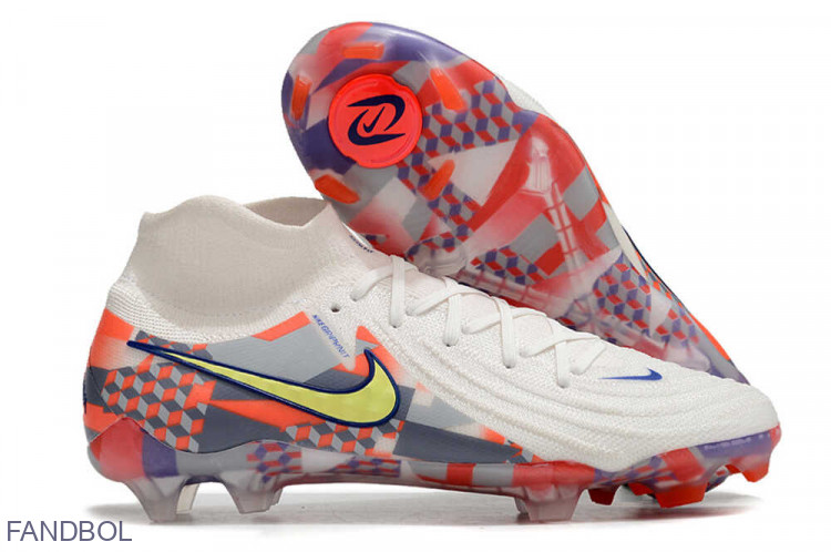 Бутсы Nike Phantom Luna Elite NU FG OS белый